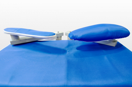 Промышленный гладильный стол HASEL GP-032KIO