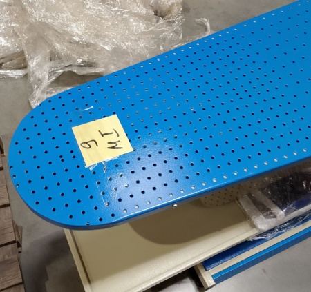 Промышленный гладильный стол HASEL DP-03MI (demo)