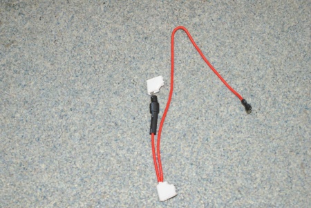 Провод красный 30 см. двойной Comfort